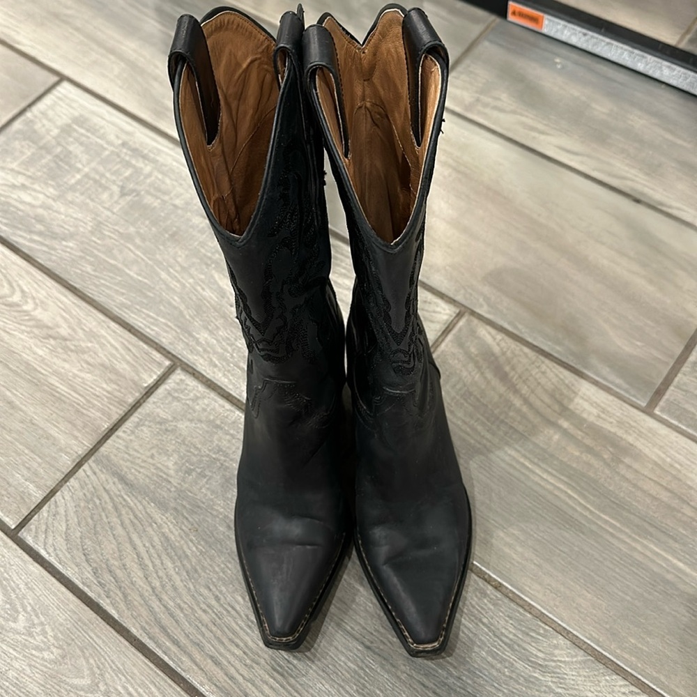 Jeffrey Campbell dagger western boots